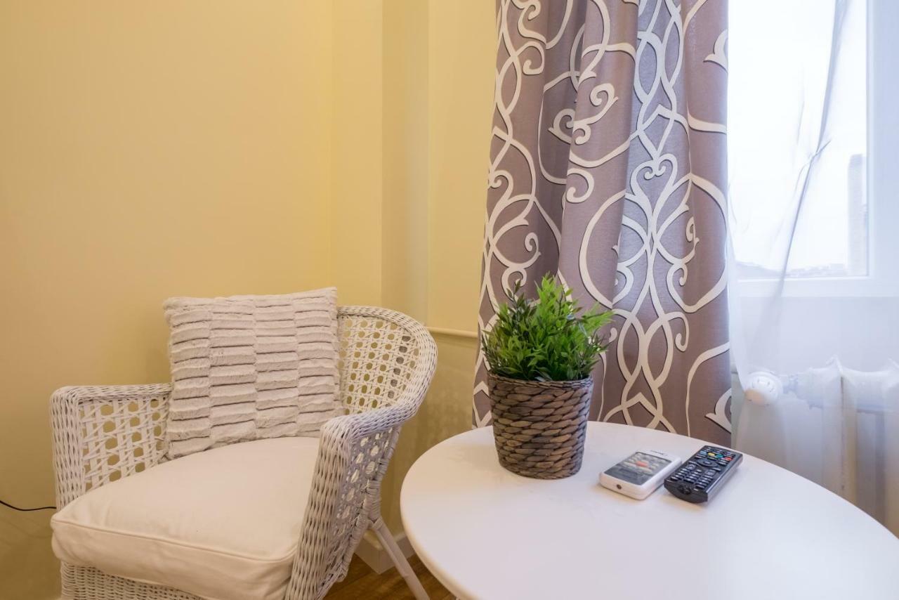 Modern 2 Bedroom Apartment Next To Vitosha Str. Sofia Exterior foto